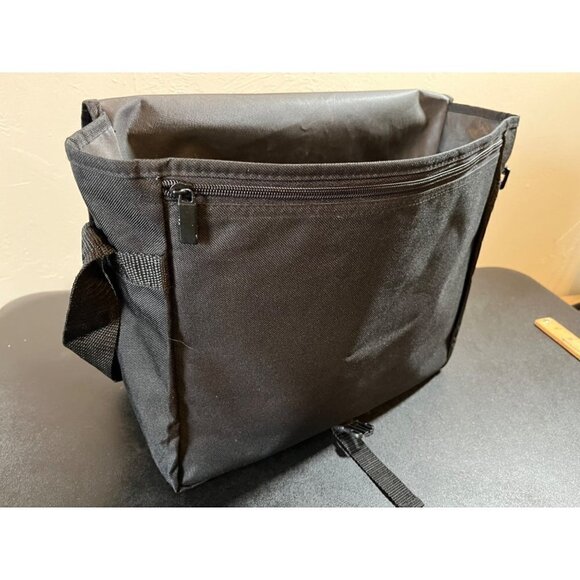 Maroon 5 Band Messenger Bag Tour Merchandise Music Crossbody Travel 13” x 14” - Picture 2 of 8